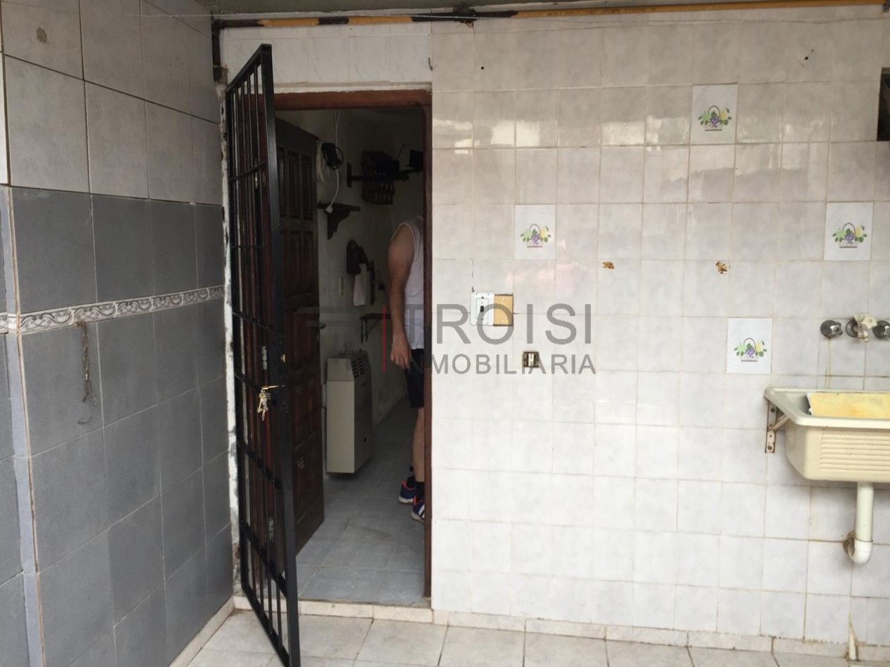V47 - Duplex 3 ambientes - Calle 6 e/49 y 50