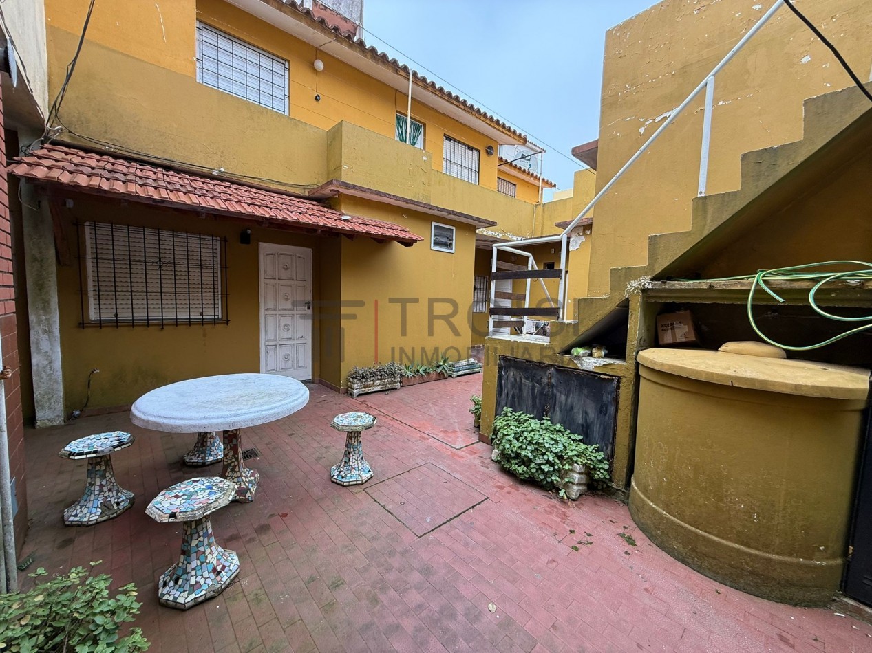 V17 - Depto. 2 ambientes - Calle 36 e/ 2 y 3
