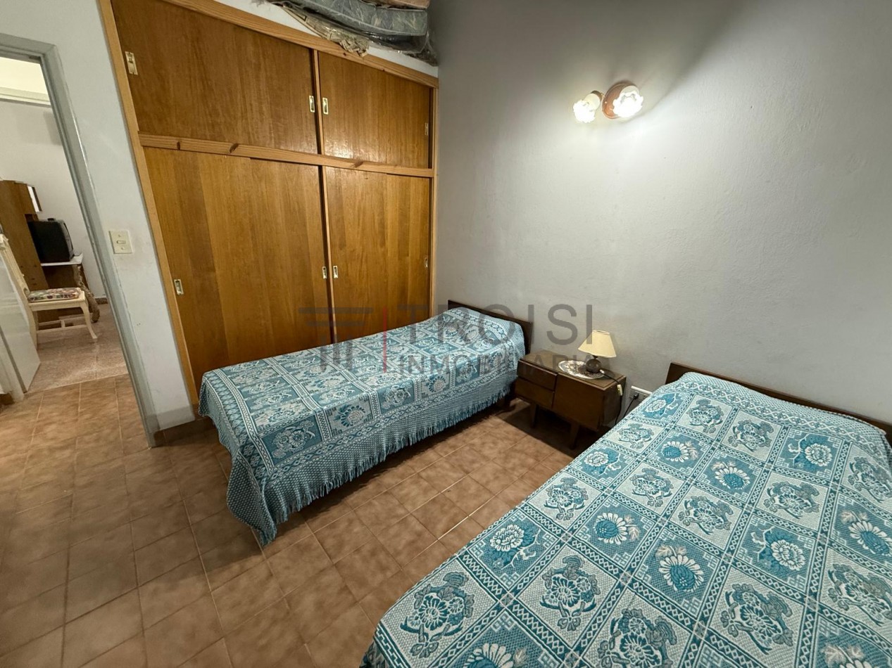 V2 - Chalet 3 ambientes - Calle 39 e/5 y 6