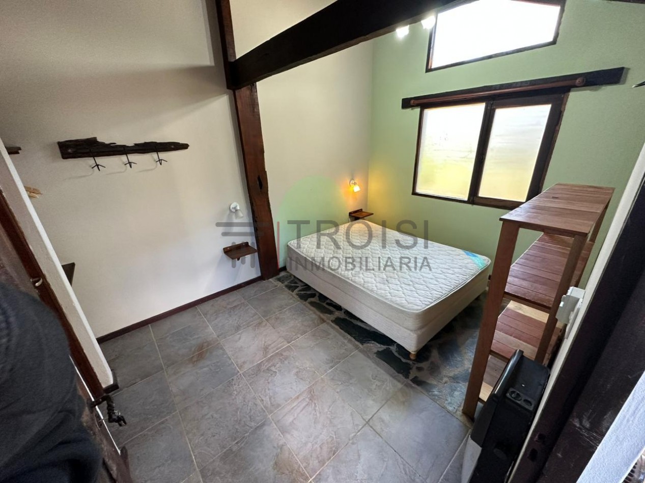 V83 - Hotel Av. Interbalnearia esq. 6, Costa del Este