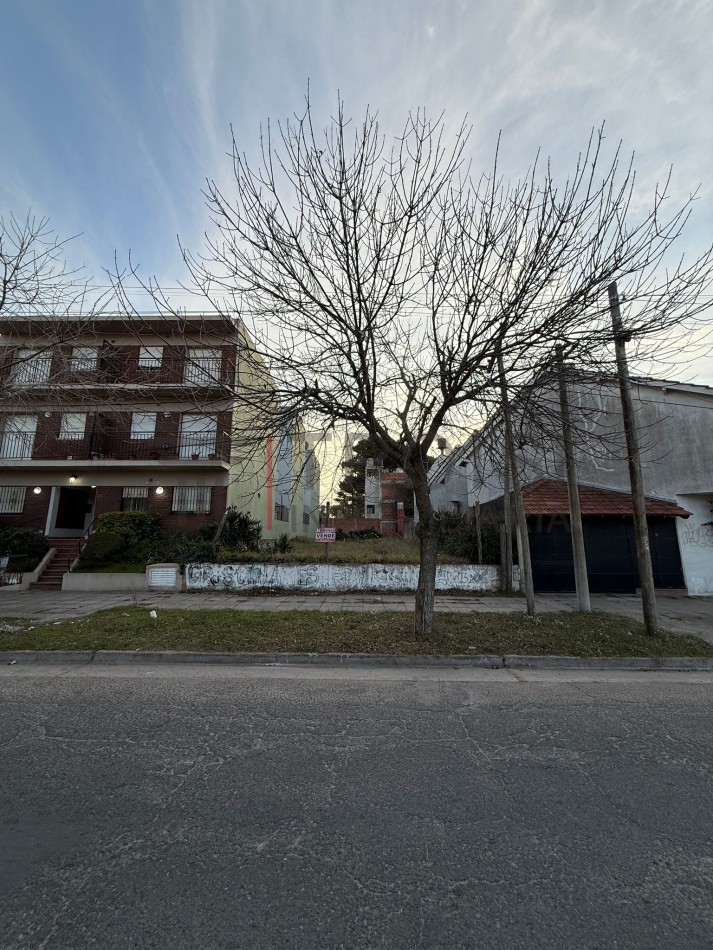 L11 - Lote Calle 4 e/ 44 y 45 - Santa Teresita