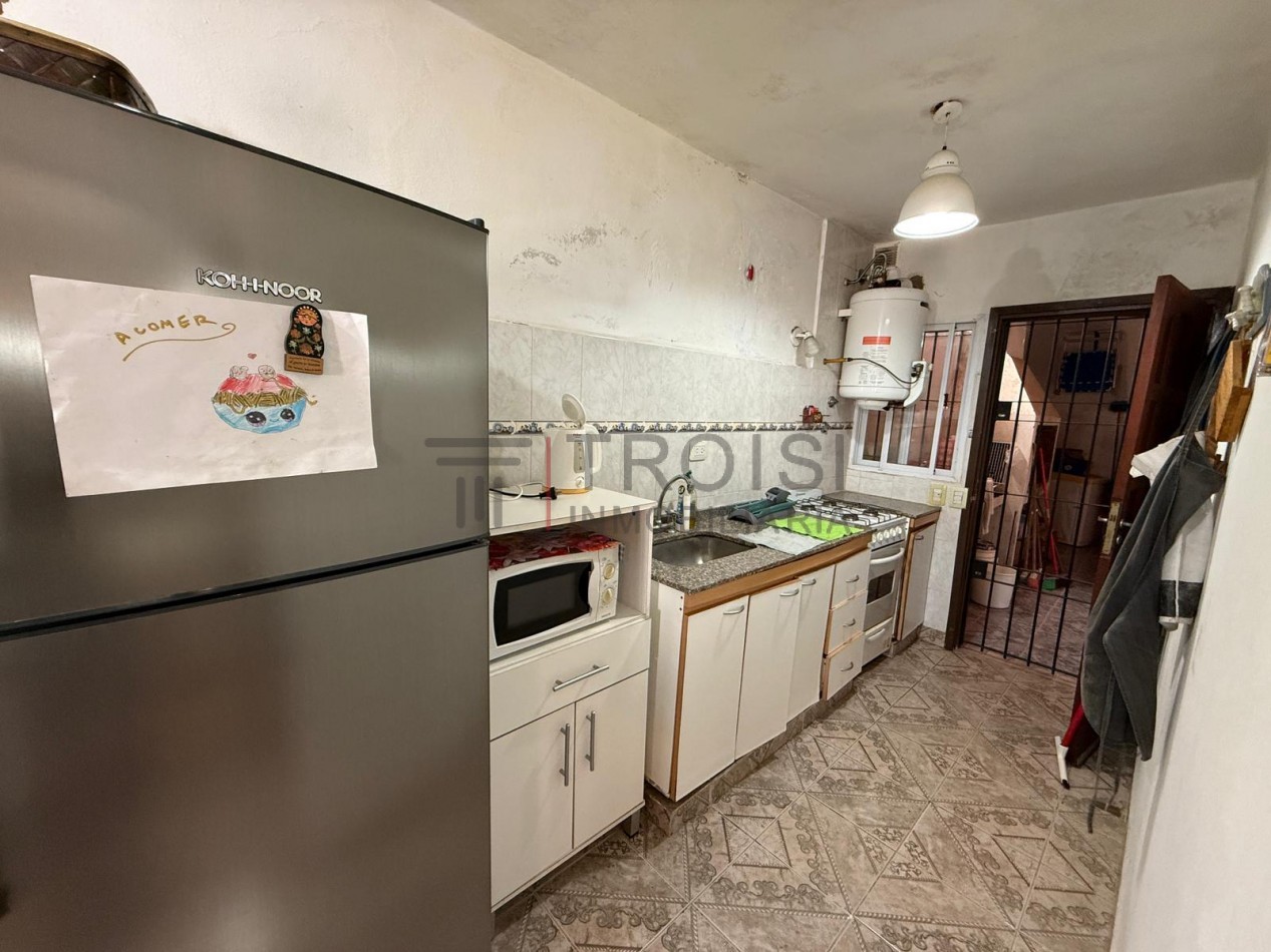 V5 - Chalet 4 ambientes - Calle 6 e/47 y 48