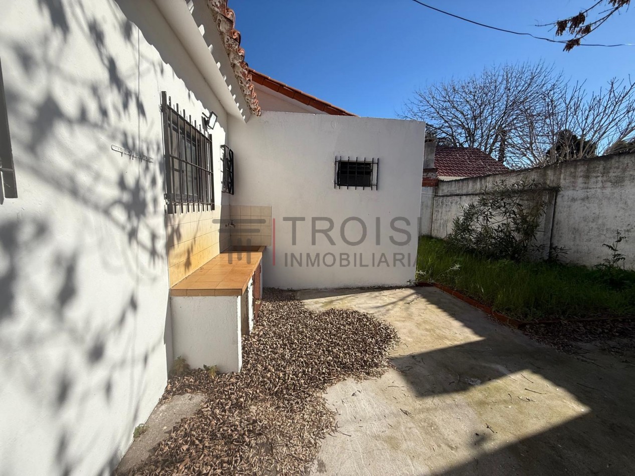 V2 - Chalet 3 ambientes - Calle 39 e/5 y 6
