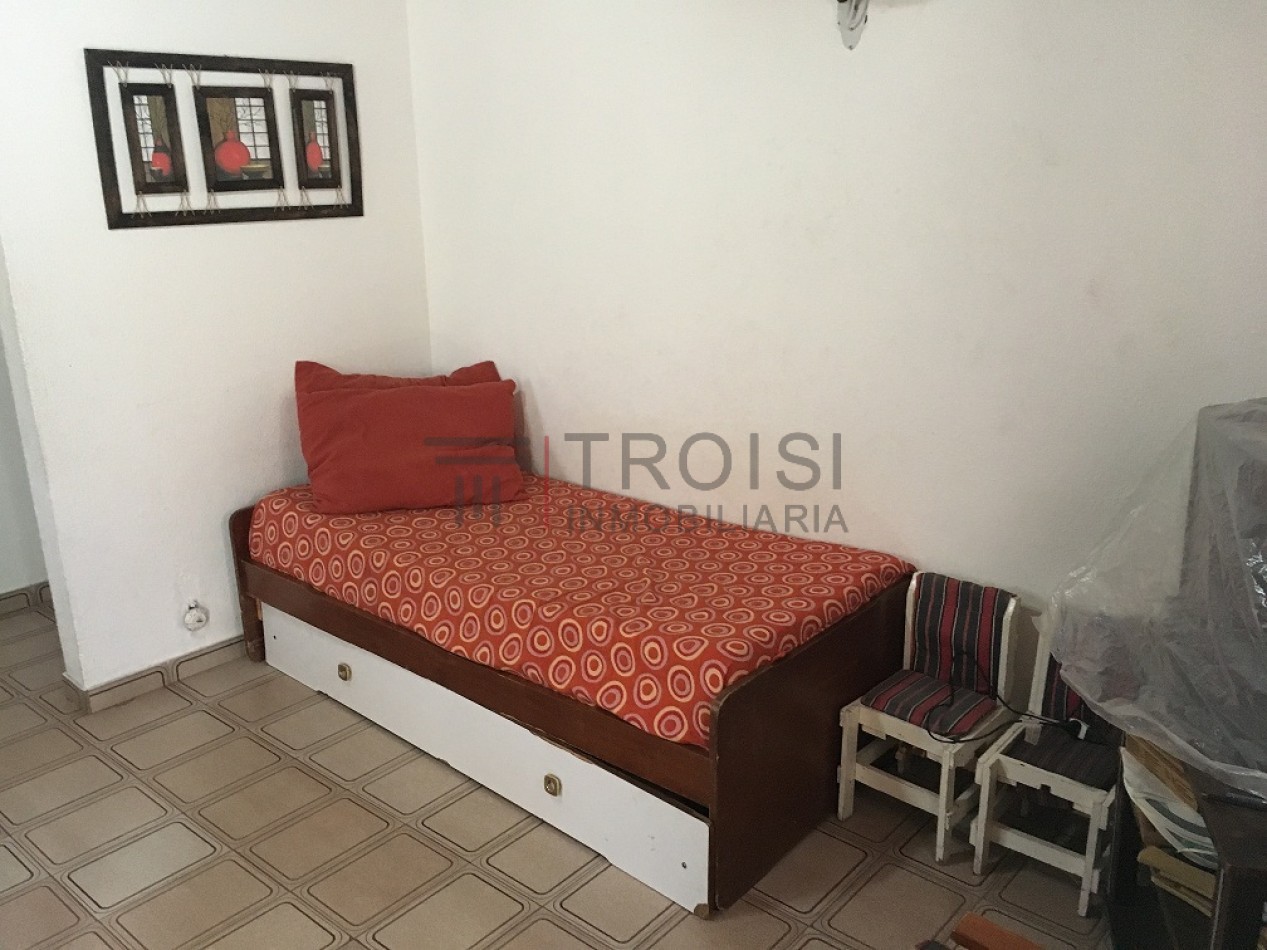 V32 - Chalet 3 ambientes - Calle 5 e/42 y 43