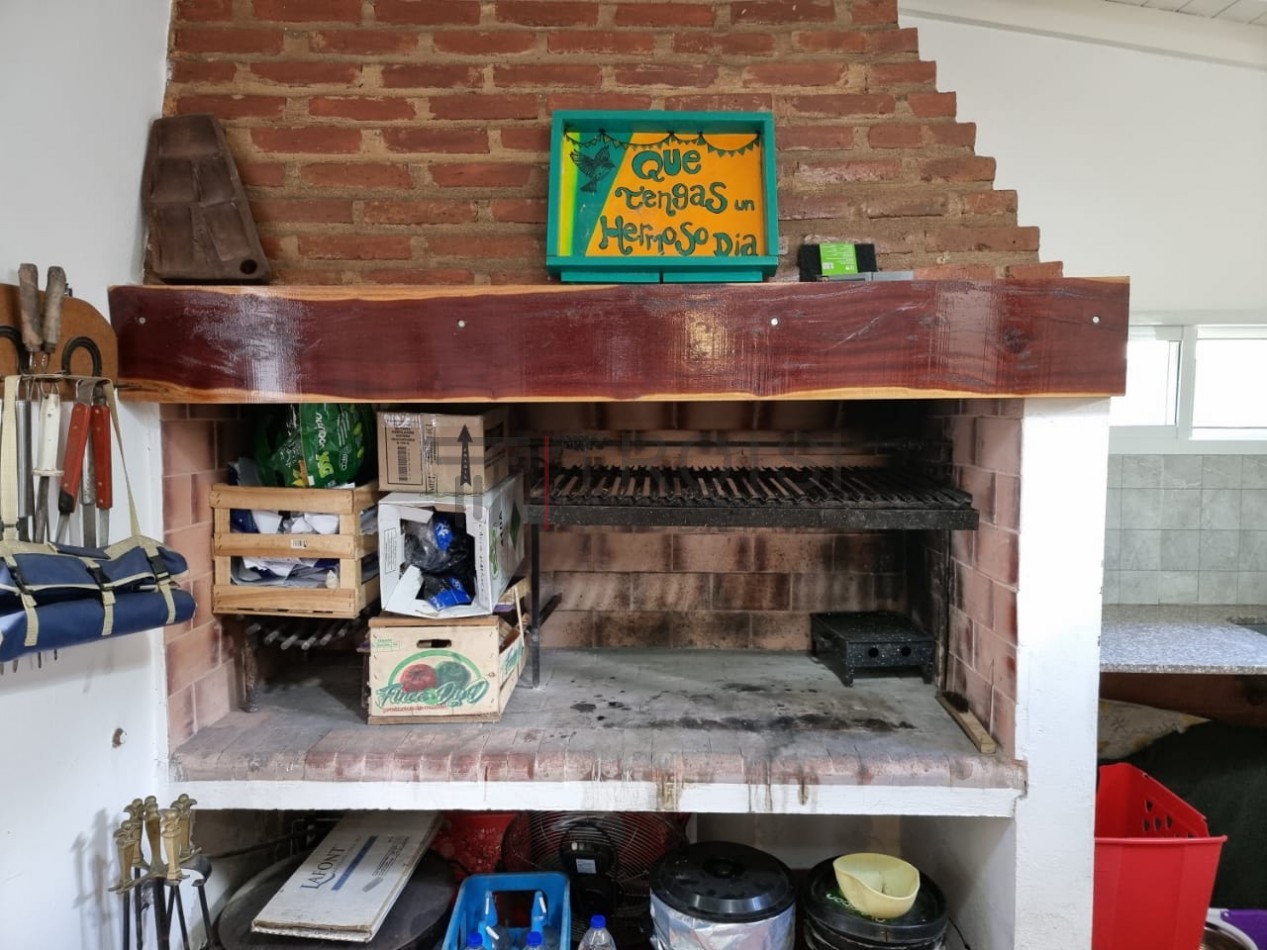 V80 - Chalet 4 ambientes - Calle 126 e/103 y 104