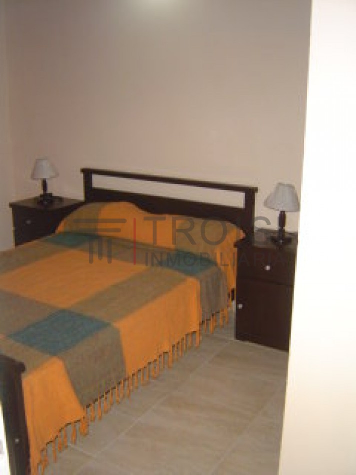 644 - Chalet de 3 ambientes - Calle 64 e/1 y 2