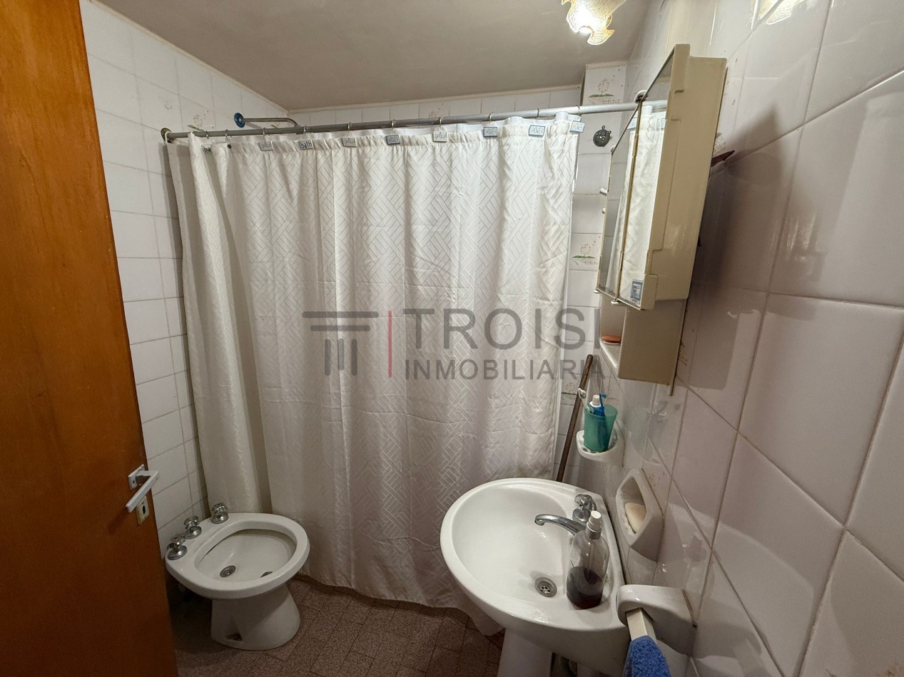 V22 - Chalet 3 ambientes - Calle 48 e/ 2 y 3