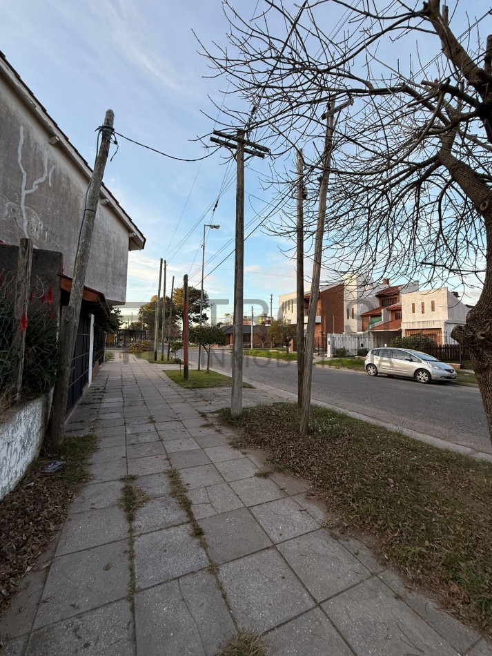 L11 - Lote Calle 4 e/ 44 y 45 - Santa Teresita