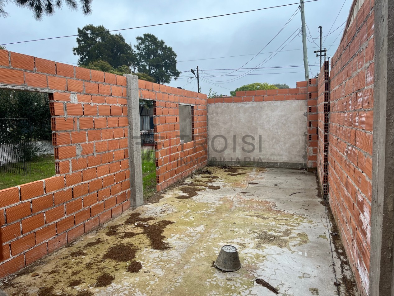 V34 - Chalet 4 ambientes - Calle 13 e/37 y 38