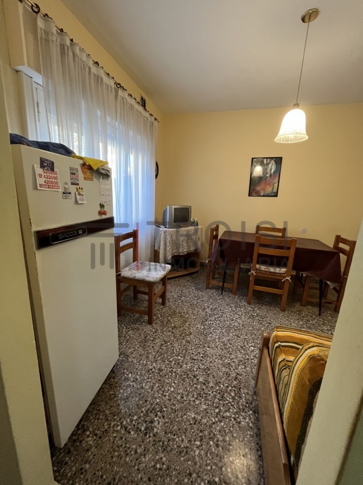 V71 - Depto. 2 ambientes - Calle 33 e/2 y 3