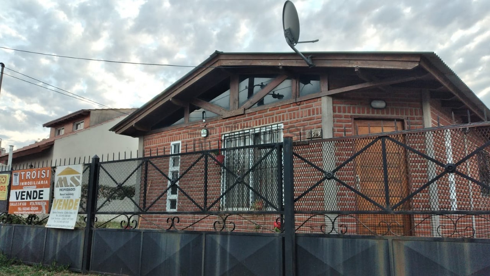 V16 - 4 Chalets de 3 ambientes - Calle 7, Costa Chica