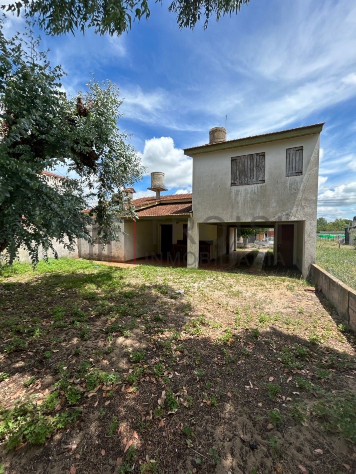V21 - Chalet 3 ambientes + Depto. 2 ambientes - Calle 7 e/52 y 53