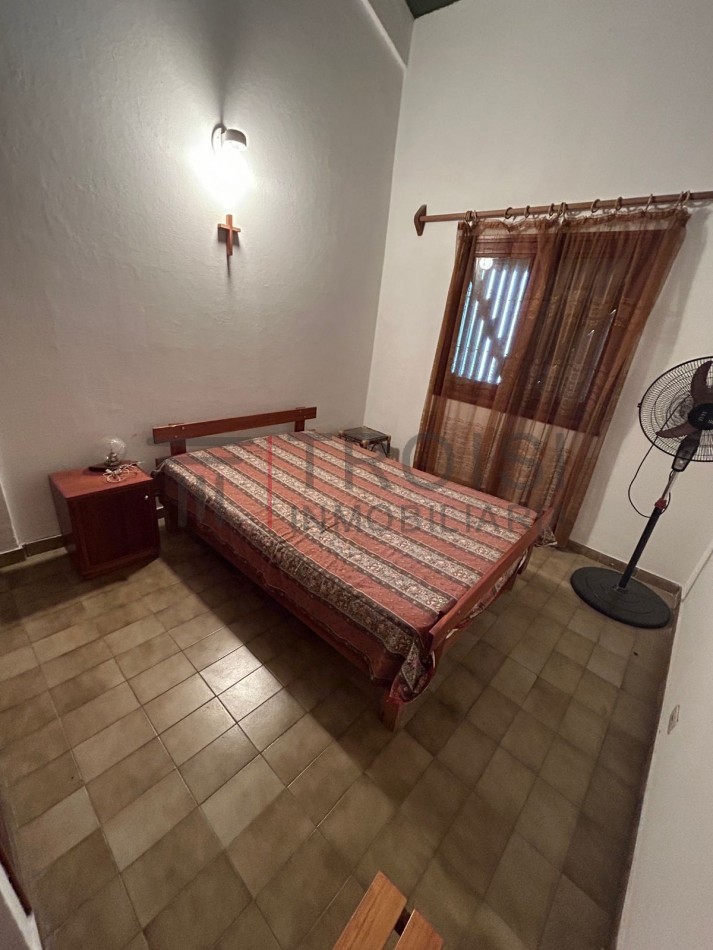 V21 - Chalet 3 ambientes + Depto. 2 ambientes - Calle 7 e/52 y 53