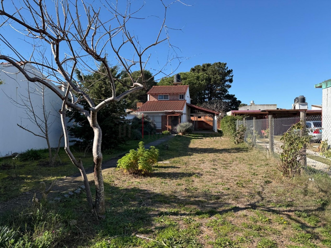 V5 - Chalet 4 ambientes - Calle 6 e/47 y 48