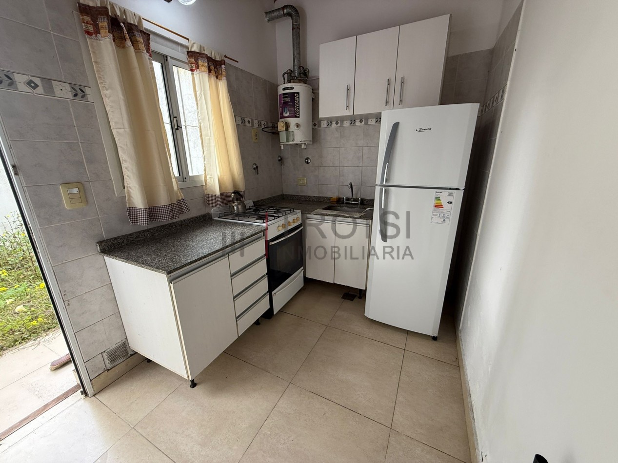 644 - Chalet de 3 ambientes - Calle 64 e/1 y 2