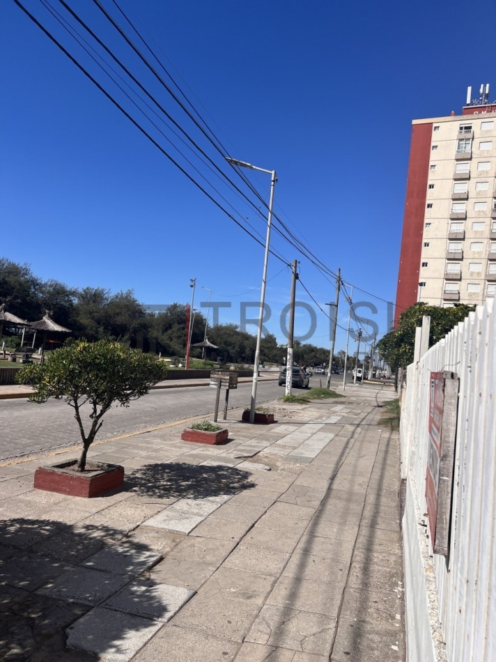 V27 - Depto. 3 ambientes Vista al Mar - Av. Costanera e/33 y 34