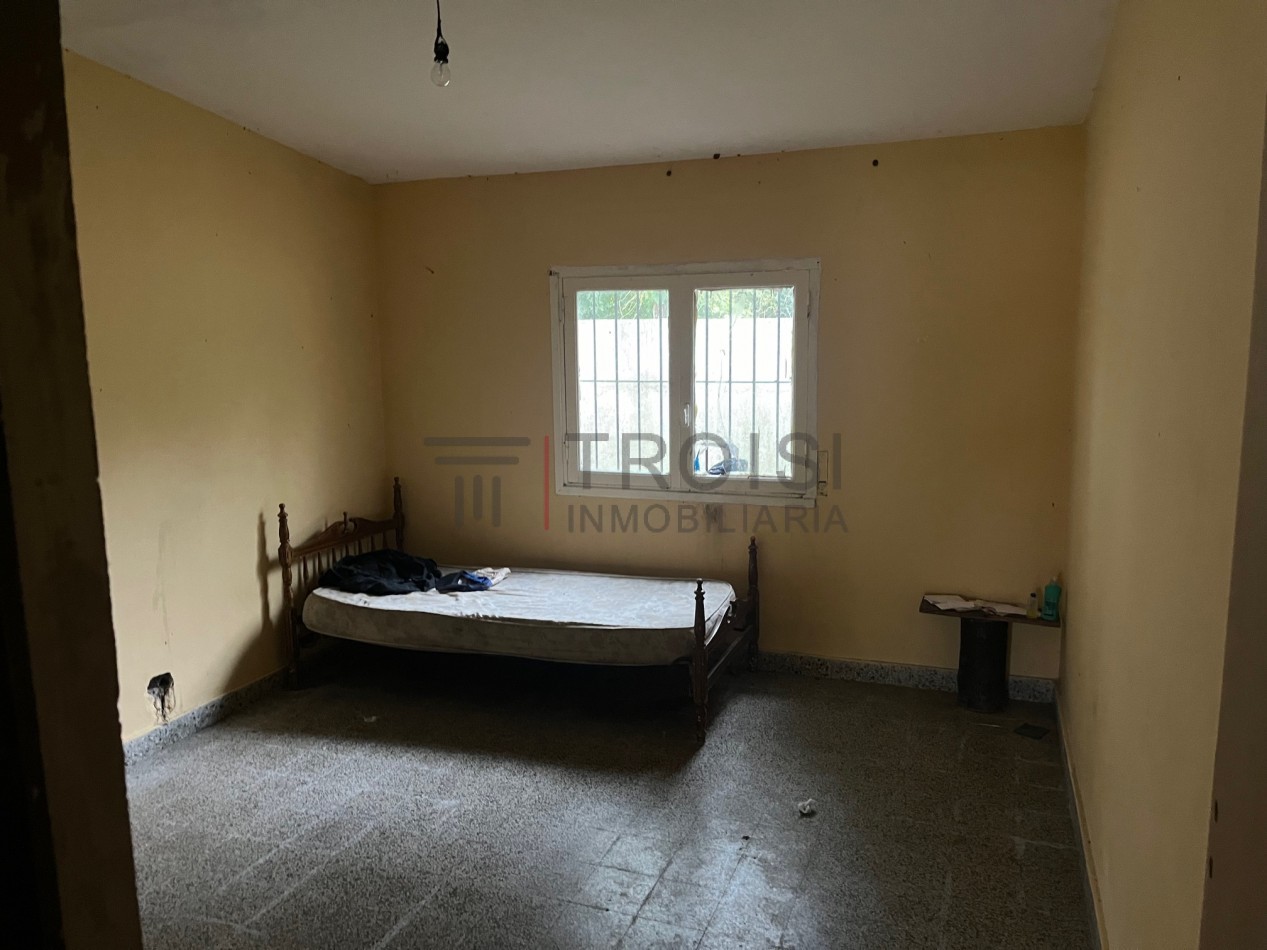 V34 - Chalet 4 ambientes - Calle 13 e/37 y 38