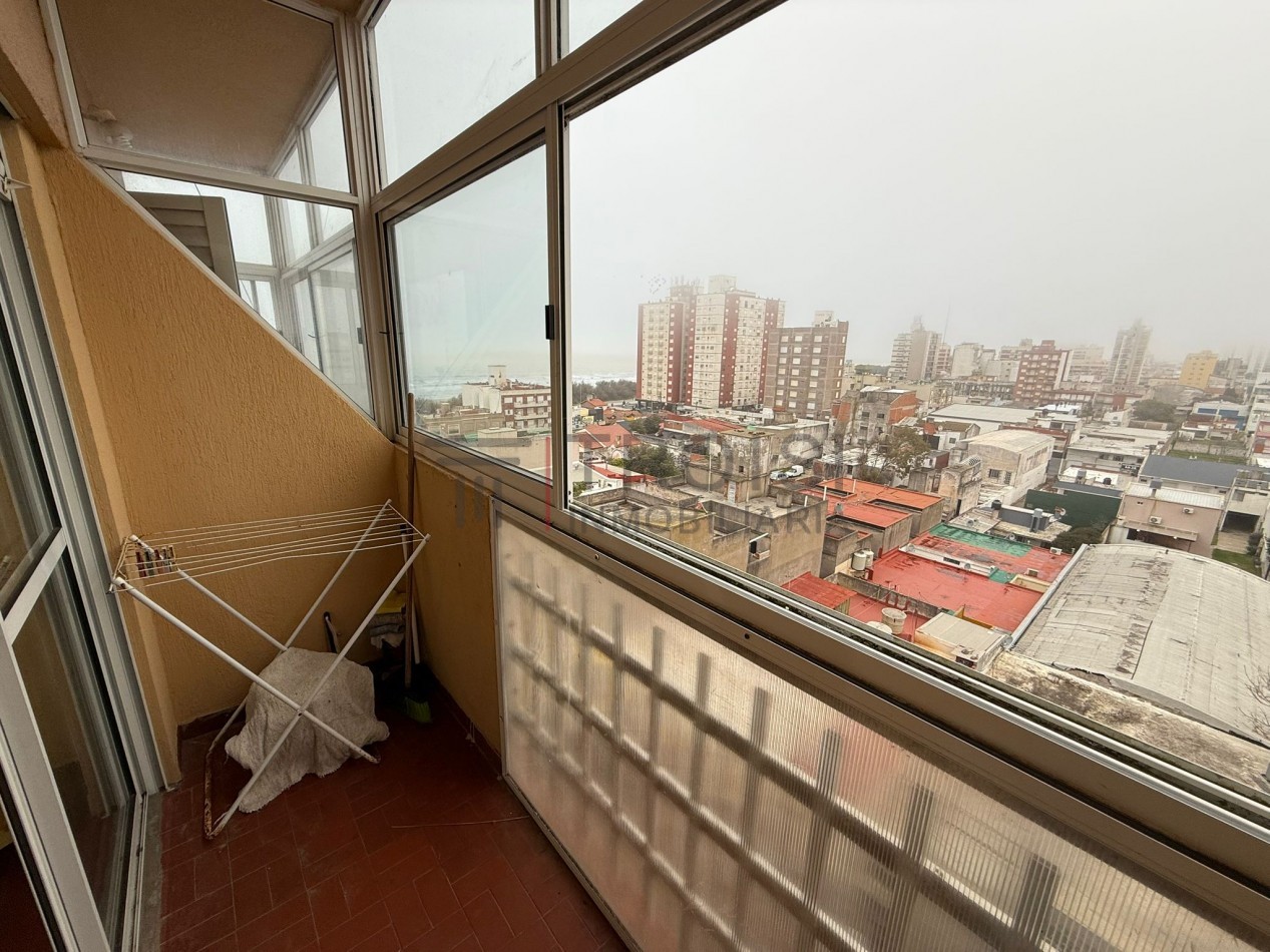V52 - Depto. 2 ambientes - Calle 33 e/2 y 3