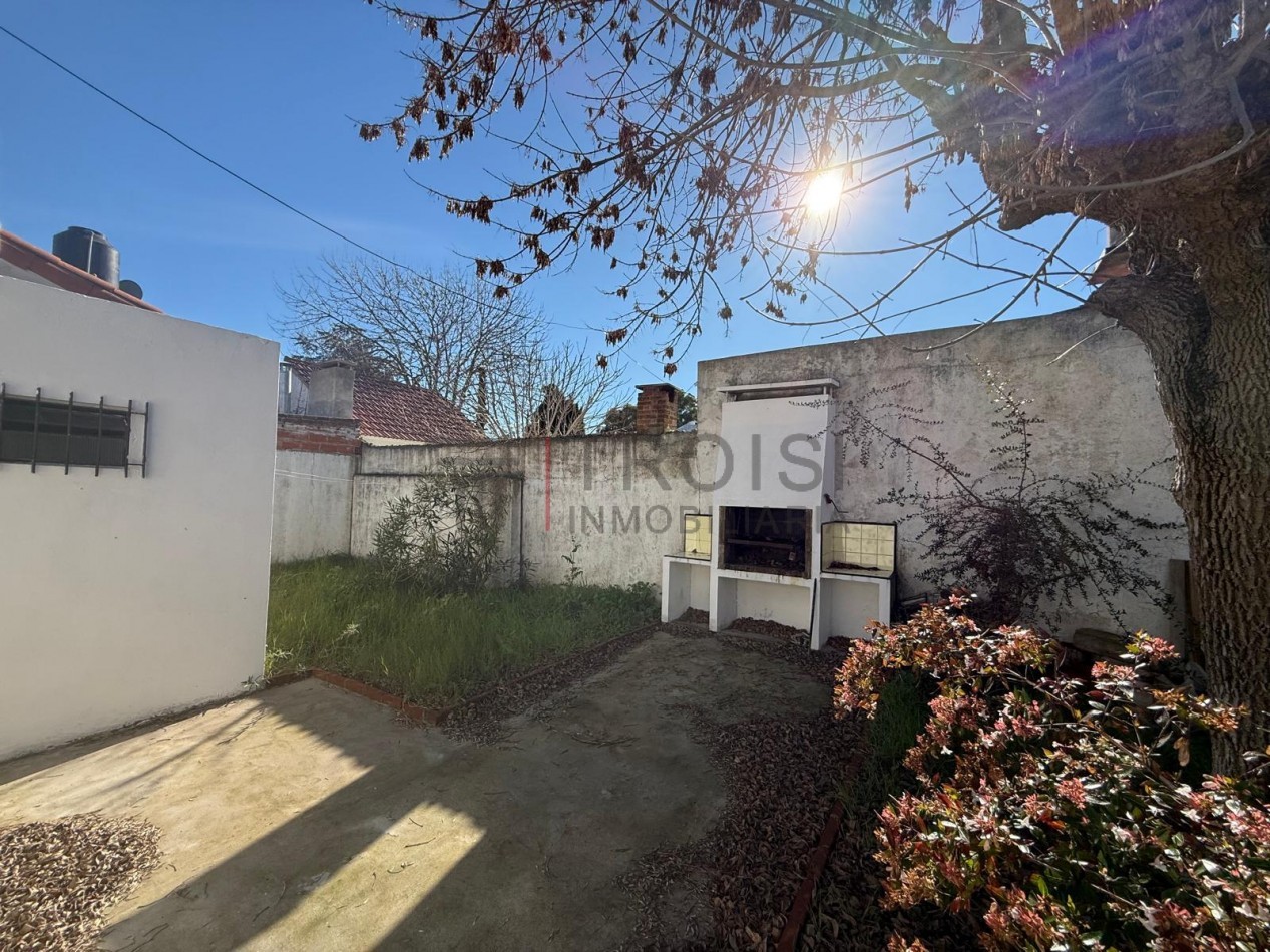 V2 - Chalet 3 ambientes - Calle 39 e/5 y 6