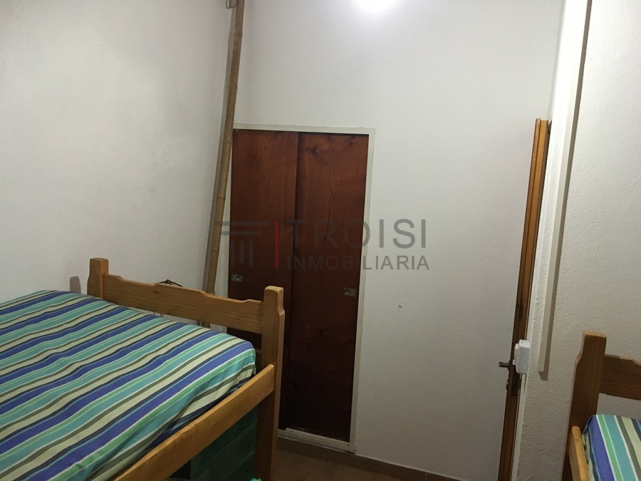 V32 - Chalet 3 ambientes - Calle 5 e/42 y 43