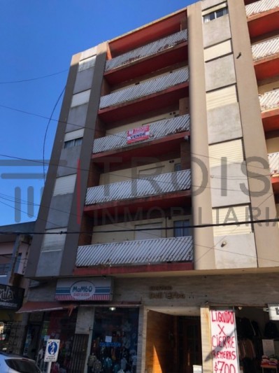 V85 - Depto. 2 ambientes - Calle 2 e/35 y 36