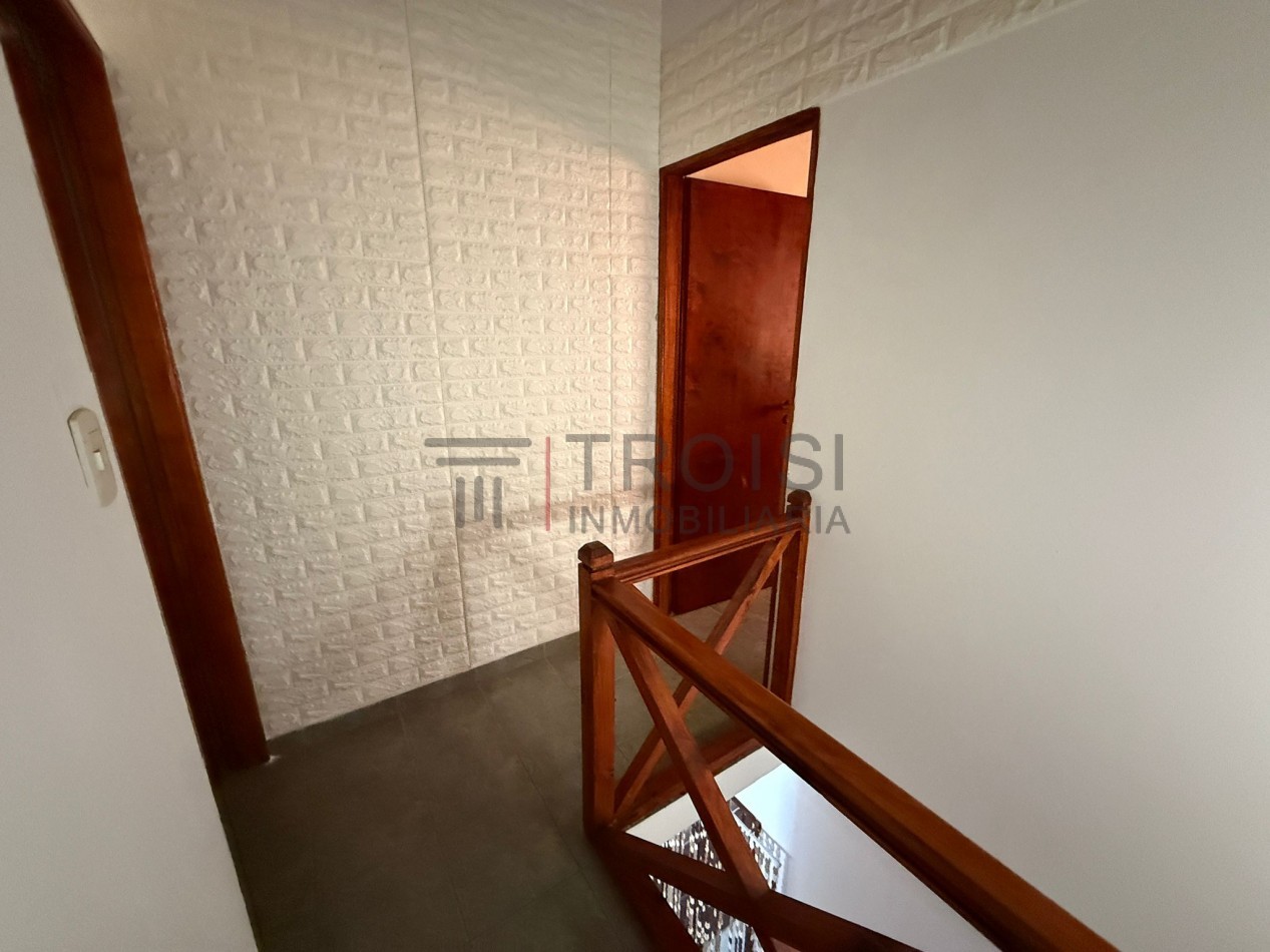 V13 - Duplex 3 ambientes - Calle 44 e/1 y 2