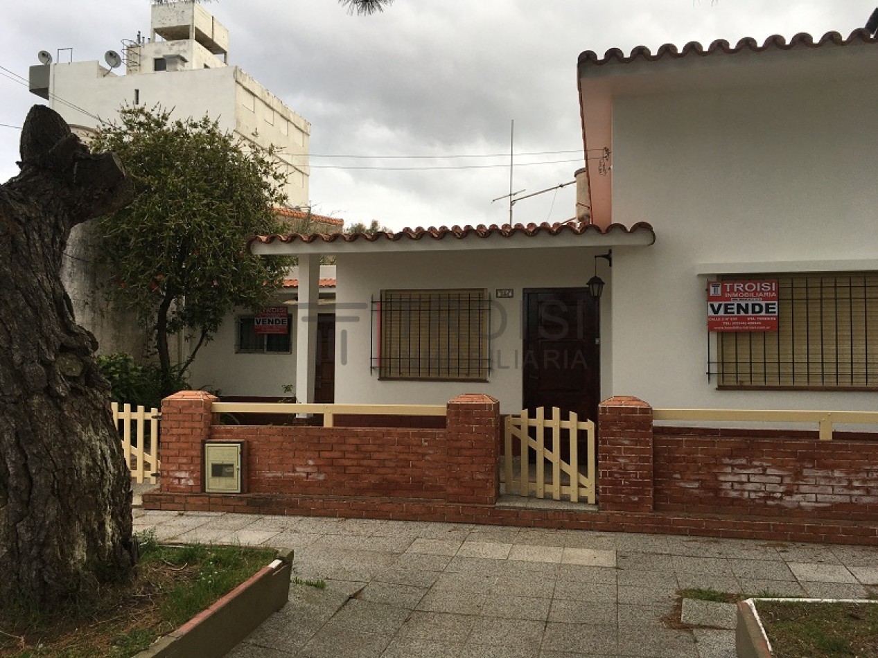 V37 - Chalet 3 ambientes + Monoambiente -  Calle 30 e/ 5 y 6