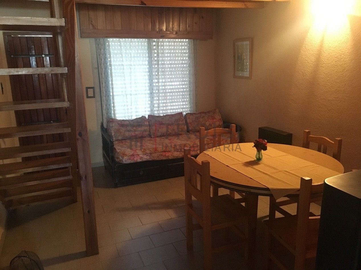 A21 - Duplex 3 ambientes - Calle 5 e/ 36 y 37