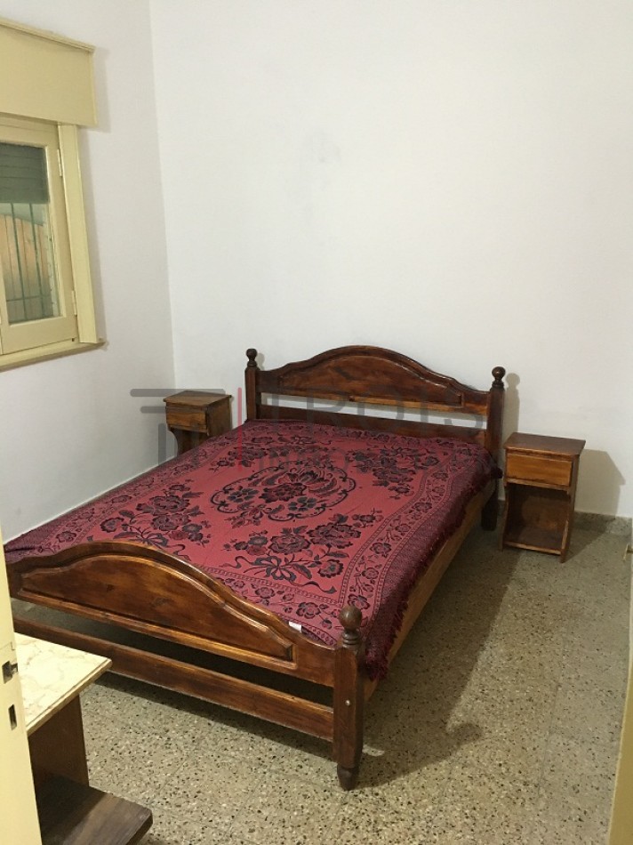 V37 - Monoambiente + Chalet 3 ambientes - Calle 30 e/ 5 y 6 