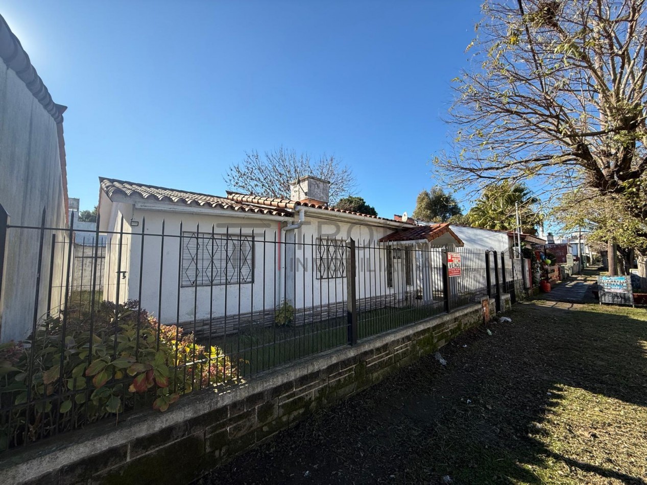 V2 - Chalet 3 ambientes - Calle 39 e/5 y 6