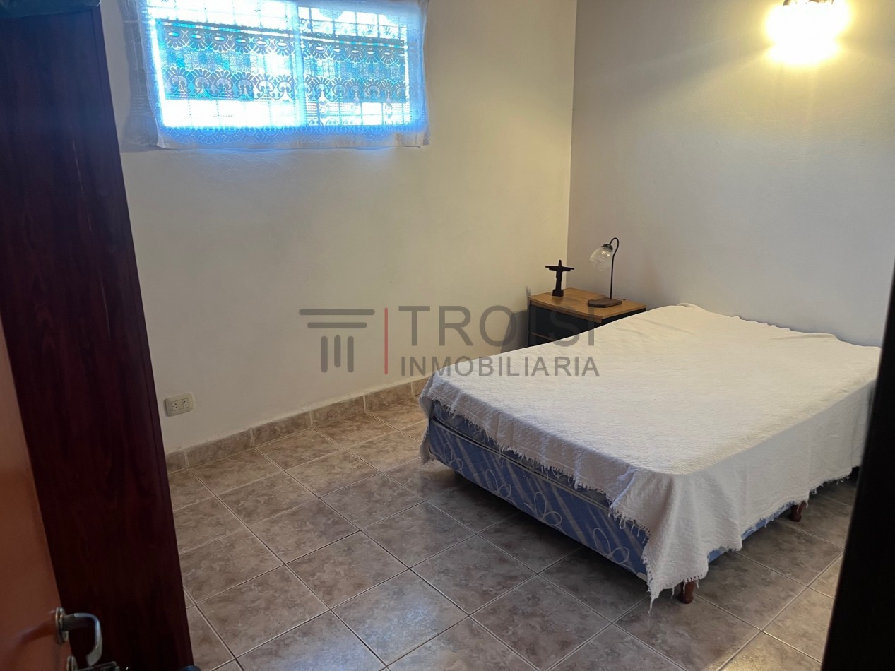 V5 - Chalet 4 ambientes - Calle 6 e/47 y 48