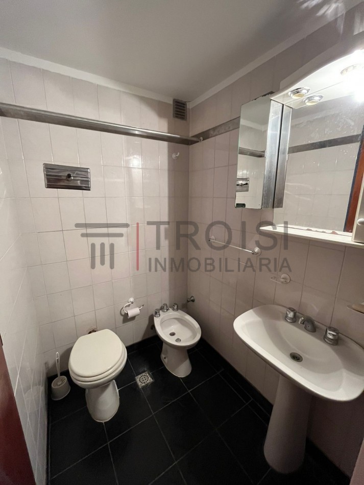 A29 - Duplex 4 ambientes - Calle 36 e/4 y 5