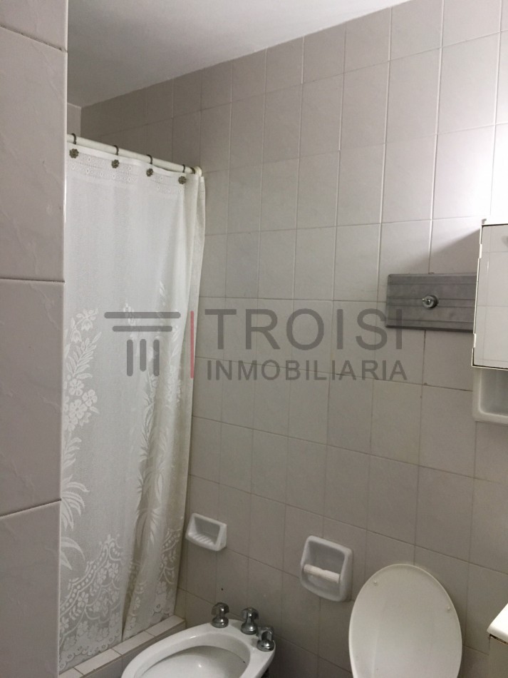 A30 - Duplex 3 ambientes - Calle 5 e/ 36 y 37