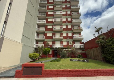 V7 - Departamento 2 y 1/2 Ambientes con Cochera - Calle Costanera N°1165