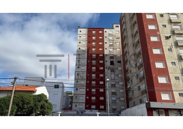 V66 - Departamento 2 ambientes - Calle 2 esq. 34