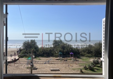 V27 - Depto. 3 ambientes Vista al Mar - Av. Costanera e/33 y 34