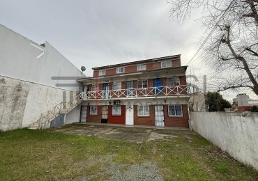 V13 - Duplex 3 ambientes - Calle 44 e/1 y 2