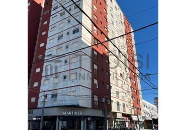 V58 - Monoambiente - Calle 2 esquina 34