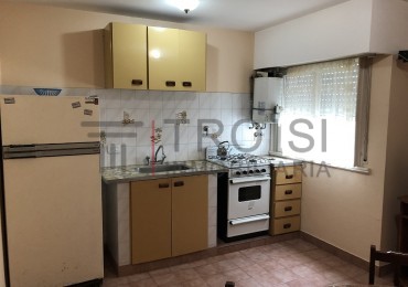 4110 - Depto. 2 Amb - Av. 41 e/6 y 7 