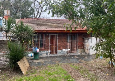 V34 - Chalet 4 ambientes - Calle 13 e/37 y 38