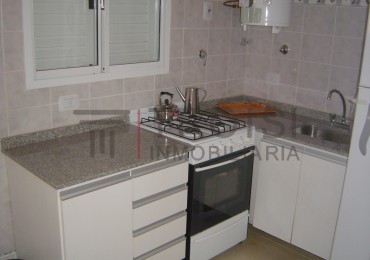 643 - Chalet de 3 ambientes - Calle 64 e/1 y 2