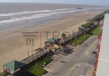 V20 - Depto. 2 ambientes - Costanera e/31 y 32
