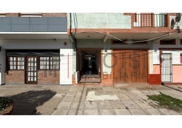 70 - Departamento 2 ambientes - Calle 45 e/2 y 3