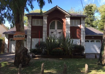 Duplex 4 ambientes - Calle Mendoza 582, Barrio Santa Teresita sobre el Monte - Mendoza 